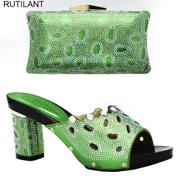 dress shoes green color italian and bag set decorated with rhinestone nigerian wedding african party, Black
dress shoes green color italian and bag set decorated with rhinestone nigerian wedding african party, Black
