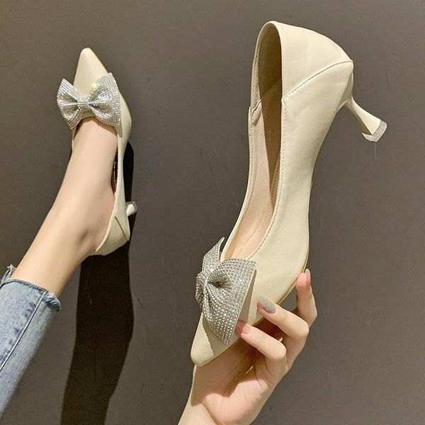 dress shoes black rhinestone high heels woman basic pump 2022 satin fabric shiny diamond work shoe fashion party women pumps
dress shoes black rhinestone high heels woman basic pump 2022 satin fabric shiny diamond work shoe fashion party women pumps