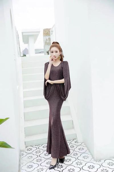 casual dresses 2021 women fashion v-neck long sleeve celebrity bandage evening party bodycon dress, Black;gray
casual dresses 2021 women fashion v-neck long sleeve celebrity bandage evening party bodycon dress, Black;gray