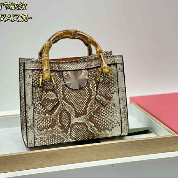 luxury handbags and storage women's bag new bamboo joint portable tote bag one shoulder messenger
luxury handbags and storage women's bag new bamboo joint portable tote bag one shoulder messenger