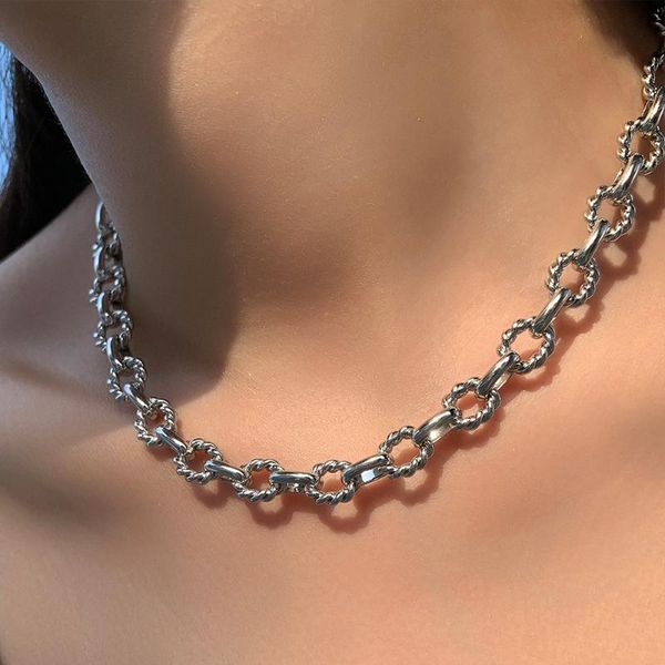 chokers european and american personality lovers twist pattern necklace neckchain versatile chaozhou women's clavicle chain, Golden;silver
chokers european and american personality lovers twist pattern necklace neckchain versatile chaozhou women's clavicle chain, Golden;silver