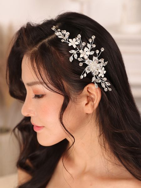 wedding hair clip silver rhinestone flower hair pins bride ornaments headpieces women hair jewelry bridal accessories
wedding hair clip silver rhinestone flower hair pins bride ornaments headpieces women hair jewelry bridal accessories