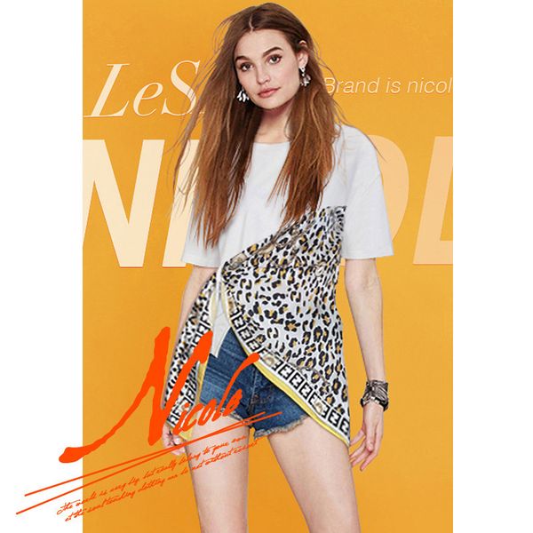fashion t shirt leopard silk scarf stitching irregular lace up white short sleeve 2021 women's summer design top
fashion t shirt leopard silk scarf stitching irregular lace up white short sleeve 2021 women's summer design top