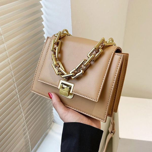 shoulder bags niche design senior female bag wild 2021 chain handbag square messenger width: 19cm
shoulder bags niche design senior female bag wild 2021 chain handbag square messenger width: 19cm