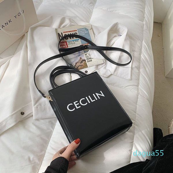 classic flowerearly autumn new handbag high sense bag women's foreign style single shoulder messenger handbag korean temperament tote b
classic flowerearly autumn new handbag high sense bag women's foreign style single shoulder messenger handbag korean temperament tote b