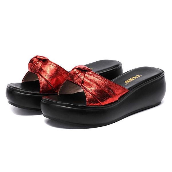 fashion microfiber leather shoes women's slippers outside wedge platform medium heel summer red soft bottom, Black
fashion microfiber leather shoes women's slippers outside wedge platform medium heel summer red soft bottom, Black