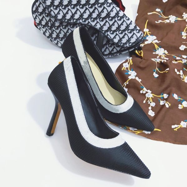 2021 new women fashion rivets high heels dress peep toes shoes super high heel sandals spiked studded red bottom pumps size 34 -41, Red;white
2021 new women fashion rivets high heels dress peep toes shoes super high heel sandals spiked studded red bottom pumps size 34 -41, Red;white