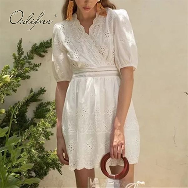summer women embroidery mini dress short sleeve cotton white lace tunic beach 210513, Black;gray
summer women embroidery mini dress short sleeve cotton white lace tunic beach 210513, Black;gray