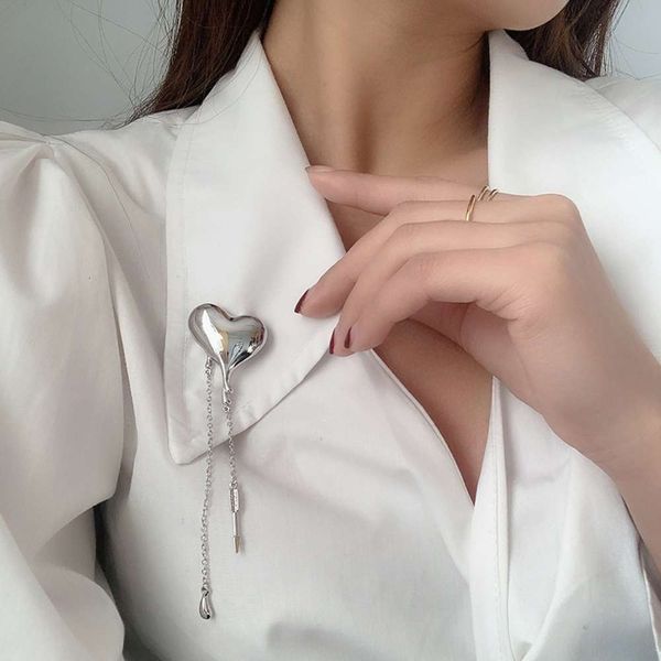 personality dripping love tassel long fashion high grade suit brooch necklace female, Gray
personality dripping love tassel long fashion high grade suit brooch necklace female, Gray