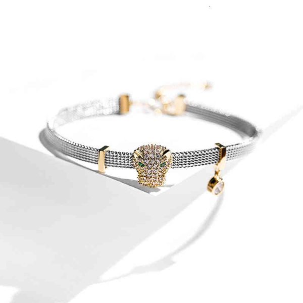 bangle bracelets fashion creative personality shining women's korean version design sense couple wristband net red exaggerated, Golden;silver
bangle bracelets fashion creative personality shining women's korean version design sense couple wristband net red exaggerated, Golden;silver
