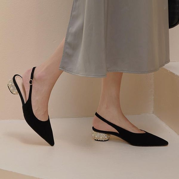 sandals 2021 summer high-heel pointed toe baotou lamb leather large size women's, Black
sandals 2021 summer high-heel pointed toe baotou lamb leather large size women's, Black