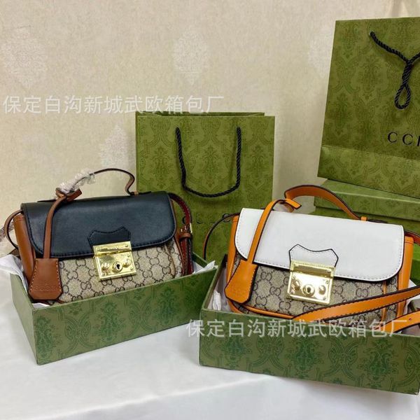 handbag brother's donkey old flower splicing women's purse versatile small one shoulder messenger bag
handbag brother's donkey old flower splicing women's purse versatile small one shoulder messenger bag