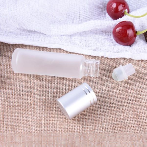 1pc 10ml oil perfume plastic roll on bottles roller ball essential refillable bottle portable empty travel makeup container storage & jars
1pc 10ml oil perfume plastic roll on bottles roller ball essential refillable bottle portable empty travel makeup container storage & jars