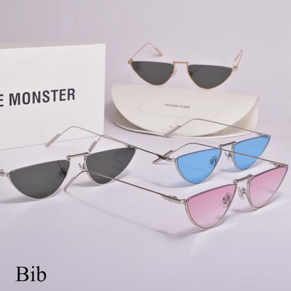 sunglasses 2021 style gm leisure travel triangle metal glasses frame polarized women sun gentle bib for men, White;black 
sunglasses 2021 style gm leisure travel triangle metal glasses frame polarized women sun gentle bib for men, White;black