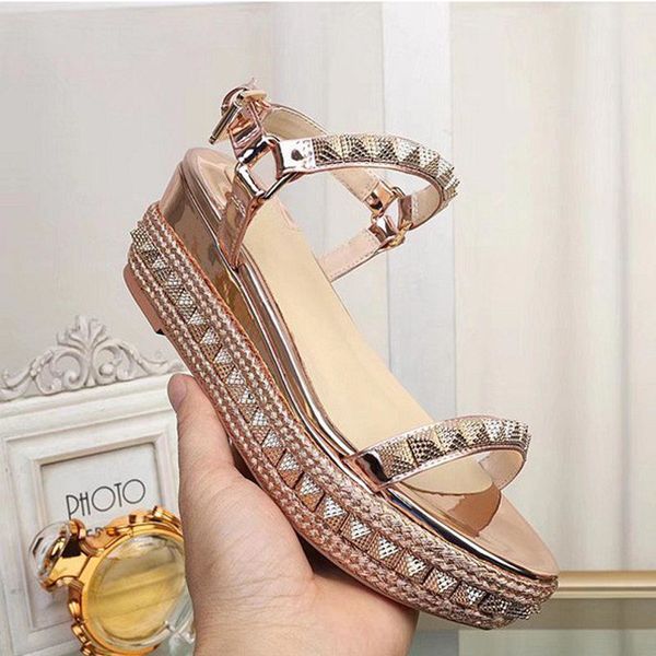 80% off store online 2021 genuine leather slippers women's sandals fashion shoes summer luxury women designers, Black
80% off store online 2021 genuine leather slippers women's sandals fashion shoes summer luxury women designers, Black