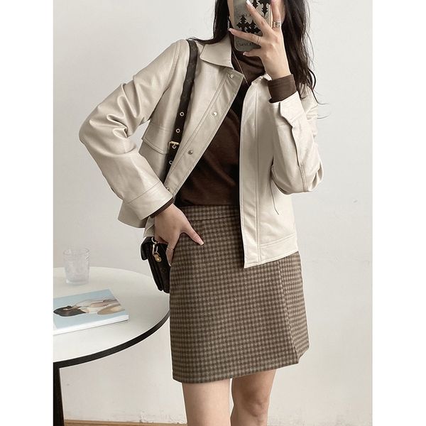 Self made leather clothes 2021 autumn new simple temperament Lapel casual jacket coat women c8169, Black
Self made leather clothes 2021 autumn new simple temperament Lapel casual jacket coat women c8169, Black