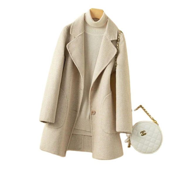 women's wool & blends women spring autumn wsuit collar woolen coat 2021 anti-season cashmere female short slim hepburn plaid jackets a5, Black
women's wool & blends women spring autumn wsuit collar woolen coat 2021 anti-season cashmere female short slim hepburn plaid jackets a5, Black