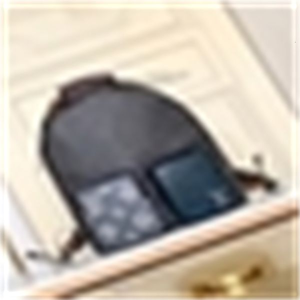 rolling luxury 45455 men fashion backpacks business tote messenger bags softsided luggage brand bag designer zh68
rolling luxury 45455 men fashion backpacks business tote messenger bags softsided luggage brand bag designer zh68