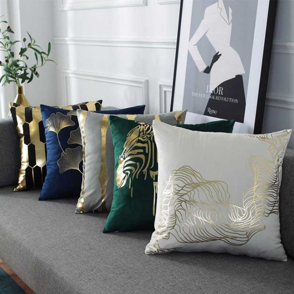 cushion/decorative pillow 2021 arrival holland velvet bronzing pattern 45*45cm cushion cover snowflake for car sofa
cushion/decorative pillow 2021 arrival holland velvet bronzing pattern 45*45cm cushion cover snowflake for car sofa