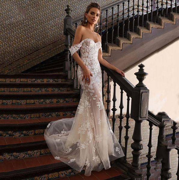 off the shoulder lace mermaid wedding dresses bridal gowns appliqued sweep train backless tulle bride dress, White
off the shoulder lace mermaid wedding dresses bridal gowns appliqued sweep train backless tulle bride dress, White