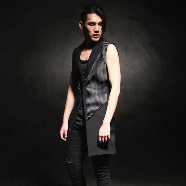 men's vests 2021 sleeveless medium-long vest outerwear slim fashion hairstylist nightclub clothing, Black;white
men's vests 2021 sleeveless medium-long vest outerwear slim fashion hairstylist nightclub clothing, Black;white