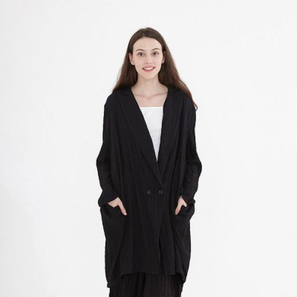 women's trench coats 2021 autumn fashion v-neck solid color unique design long section loose was thin elegant high-end women blouse, Tan;black
women's trench coats 2021 autumn fashion v-neck solid color unique design long section loose was thin elegant high-end women blouse, Tan;black
