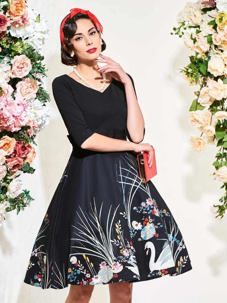 casual dresses sale vintage autumn women retro dress with sashes 1950s festa a line print v-neck half sleeve, Black;gray
casual dresses sale vintage autumn women retro dress with sashes 1950s festa a line print v-neck half sleeve, Black;gray