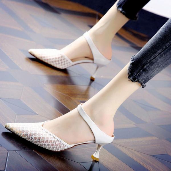 korean version of baotou with breathable mesh fairy sandals spring/summer 2021 pointy stiletto heels women slippers, Black
korean version of baotou with breathable mesh fairy sandals spring/summer 2021 pointy stiletto heels women slippers, Black