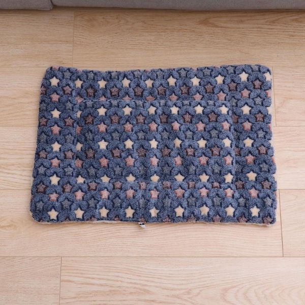 comfortable pet dog cat blanket soft cushion for sleeping playing resting 51 x 34cm (star) kennels & pens
comfortable pet dog cat blanket soft cushion for sleeping playing resting 51 x 34cm (star) kennels & pens