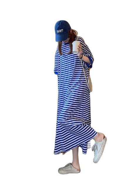 casual dresses striped t-shirt summer dress women's fashion 2021 long section was thin and large size over the knee split, Black;gray
casual dresses striped t-shirt summer dress women's fashion 2021 long section was thin and large size over the knee split, Black;gray