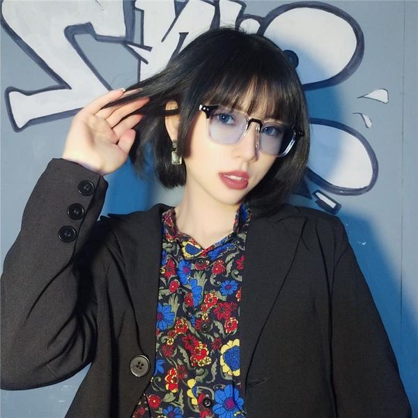 sunglasses super fire retro fashion men and women jumping di hip hop couple glasses, White;black
sunglasses super fire retro fashion men and women jumping di hip hop couple glasses, White;black