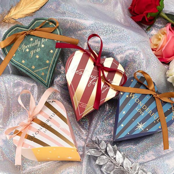 10pcs chocolate candy packaging gift box wedding party decoration birthday present boxes handmade loves heart bronzing packag wrap
10pcs chocolate candy packaging gift box wedding party decoration birthday present boxes handmade loves heart bronzing packag wrap