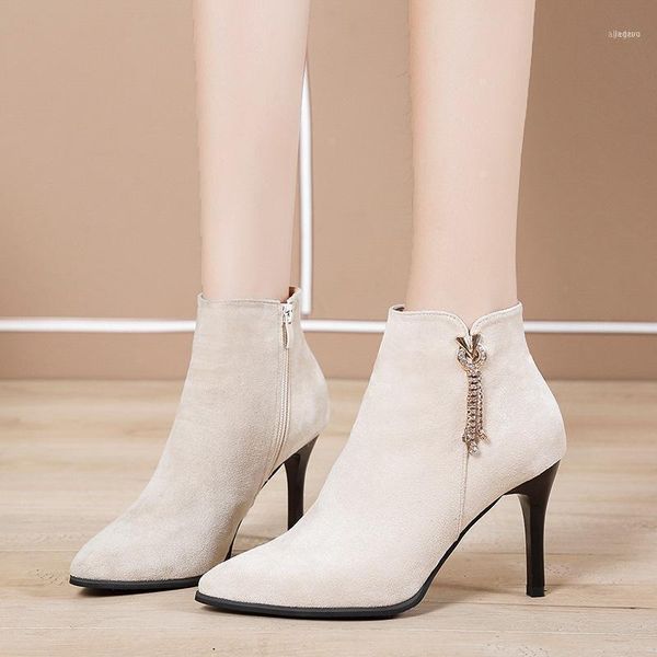 boots women 2021 autumn winter leather ankle high heel pointed toe pumps shoes ladies11, Black
boots women 2021 autumn winter leather ankle high heel pointed toe pumps shoes ladies11, Black