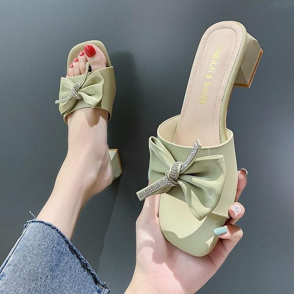 square toe med high-heeled shoes lady butterfly-knot womens slippers outdoor slides fashion luxury block scandals pu rubber buslippers, Black
square toe med high-heeled shoes lady butterfly-knot womens slippers outdoor slides fashion luxury block scandals pu rubber buslippers, Black