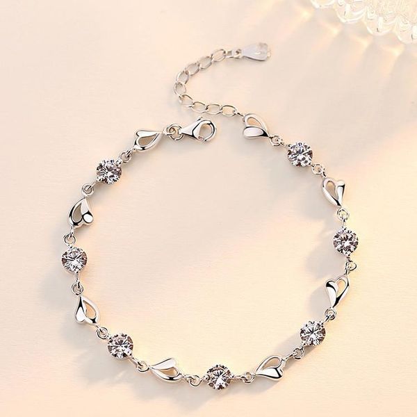 link, chain silver-plated literary blue crystal heart-shaped bracelet female diamond-set zircon simple jewelry, Black
link, chain silver-plated literary blue crystal heart-shaped bracelet female diamond-set zircon simple jewelry, Black
