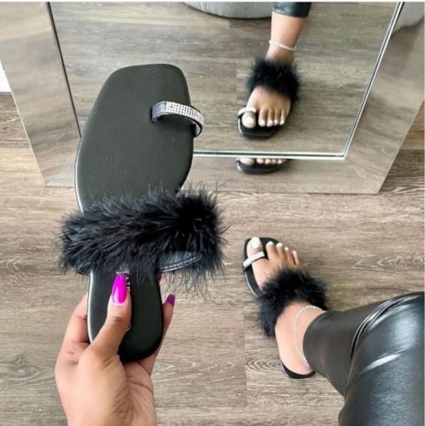 manufacturers wholesale flat large size square head sleeve water drill slippers female turkey hair colorful sandals, Black
manufacturers wholesale flat large size square head sleeve water drill slippers female turkey hair colorful sandals, Black