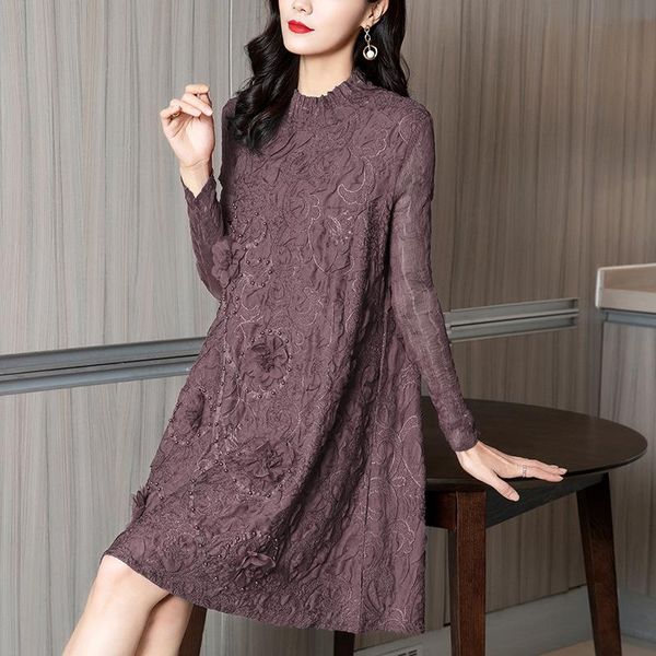 spring european and american fashion heavy industry embroidered nail bead temperament medium length casual dresses, Black;gray
spring european and american fashion heavy industry embroidered nail bead temperament medium length casual dresses, Black;gray