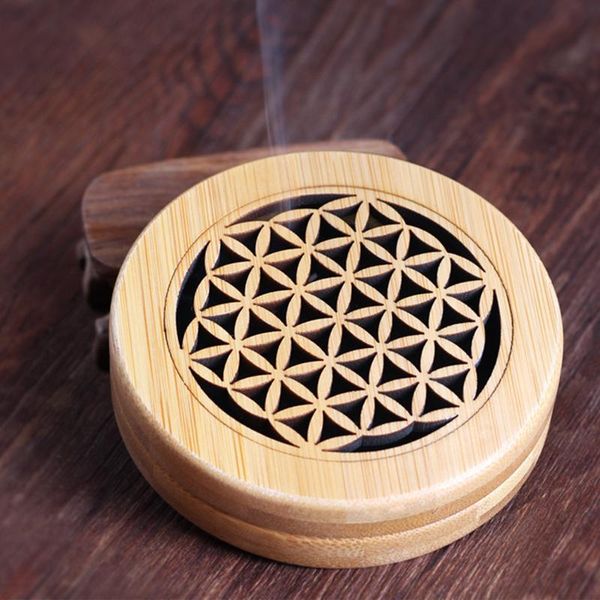 fragrance lamps wholesale bamboo incense holder retro hollow ash catcher box burner yoga studios organizer home decoration
fragrance lamps wholesale bamboo incense holder retro hollow ash catcher box burner yoga studios organizer home decoration