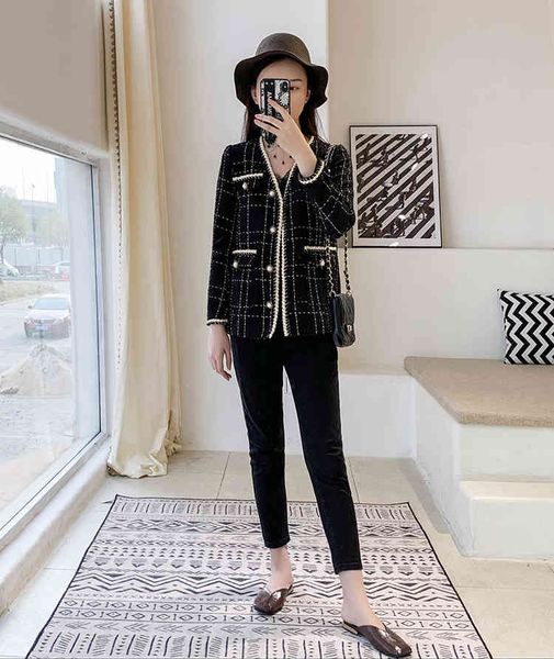 autumn winter tweed fashion women's small fragrance long sleeve wool coat vintage cardigan short black woolen jacket 200919, Black;brown
autumn winter tweed fashion women's small fragrance long sleeve wool coat vintage cardigan short black woolen jacket 200919, Black;brown