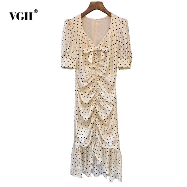 elegant print dot summer dress female v neck short sleeve high waist ruched dresses fashion clothing 210507, Black;gray
elegant print dot summer dress female v neck short sleeve high waist ruched dresses fashion clothing 210507, Black;gray