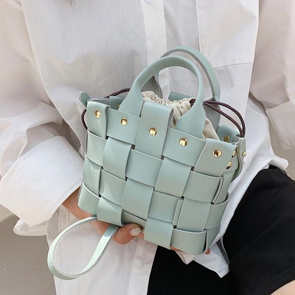vintage weave mini tote bags crossbody bag 2021 fashion pu leather women's designer handbag travel shoulder evening
vintage weave mini tote bags crossbody bag 2021 fashion pu leather women's designer handbag travel shoulder evening