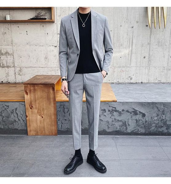 men's tracksuits men 2021 spring solid color blazer coats korean loose casual small suit jackets groom wedding dress sets w394, Gray
men's tracksuits men 2021 spring solid color blazer coats korean loose casual small suit jackets groom wedding dress sets w394, Gray