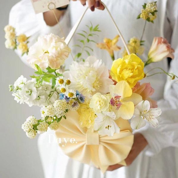 gift wrap 5pcs/lot korean bowknot portable box thanksgiving flower rose basket wedding packaging
gift wrap 5pcs/lot korean bowknot portable box thanksgiving flower rose basket wedding packaging