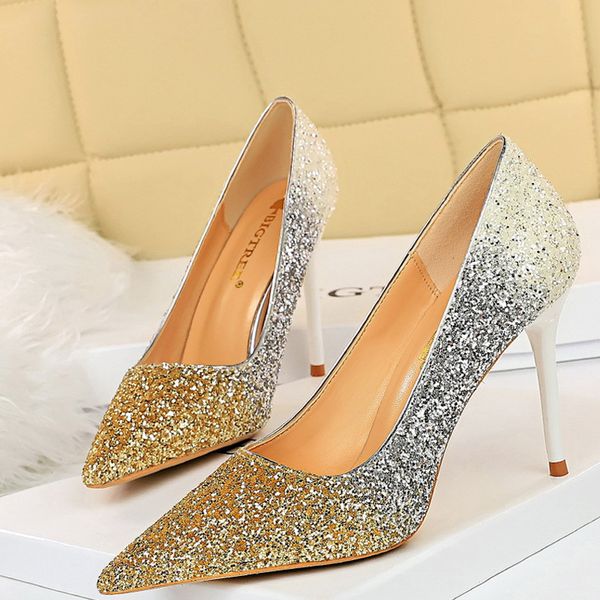2021 shoes sequins women pumps high heels gold women heels sliver wedding shoes ladies shoes black women stiletto1
2021 shoes sequins women pumps high heels gold women heels sliver wedding shoes ladies shoes black women stiletto1