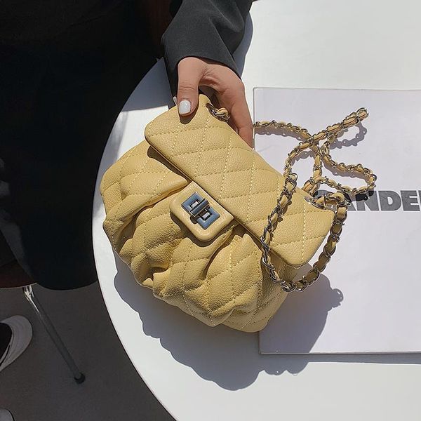 shoulder bags niche design french bag women 2021 fashion chain messenger all-match square width: 20cm
shoulder bags niche design french bag women 2021 fashion chain messenger all-match square width: 20cm