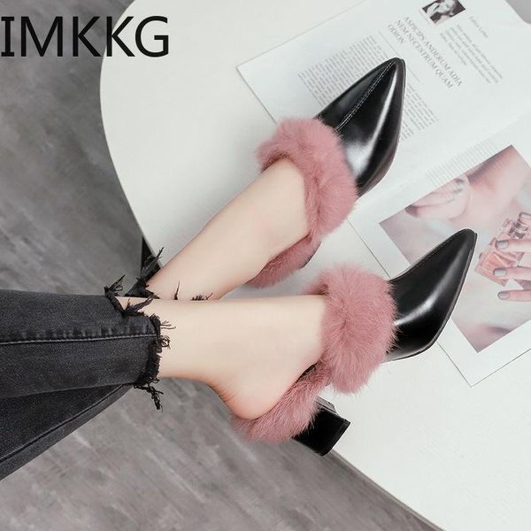 women slip on plush loafers warm pantoufle shoes ladies outside closed toe fur slides winter thick heels mules slippers1, Black
women slip on plush loafers warm pantoufle shoes ladies outside closed toe fur slides winter thick heels mules slippers1, Black
