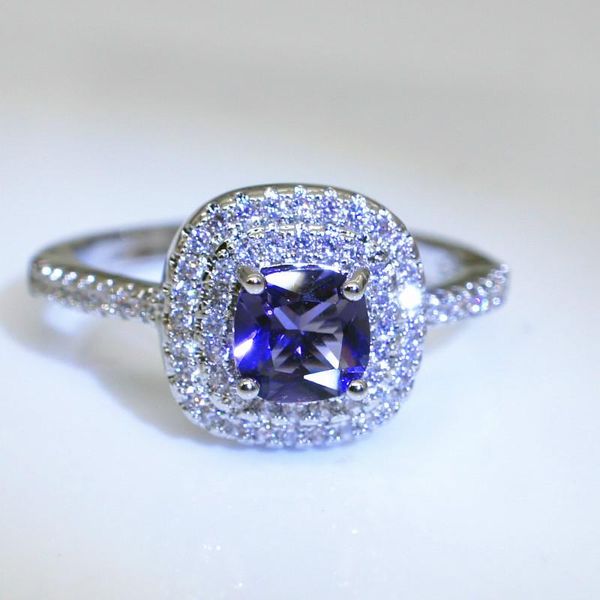 cluster rings 925 silver double tiger claw square zircon ring mosaic z colored diamond anniversary wedding jewerly, Golden;silver
cluster rings 925 silver double tiger claw square zircon ring mosaic z colored diamond anniversary wedding jewerly, Golden;silver