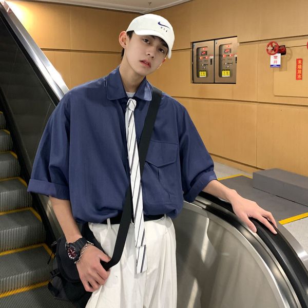 men's casual shirts summer send necktie white color couple short sleeve fashion trend high-quality camisa masculina s-xl mdti, White;black 
men's casual shirts summer send necktie white color couple short sleeve fashion trend high-quality camisa masculina s-xl mdti, White;black