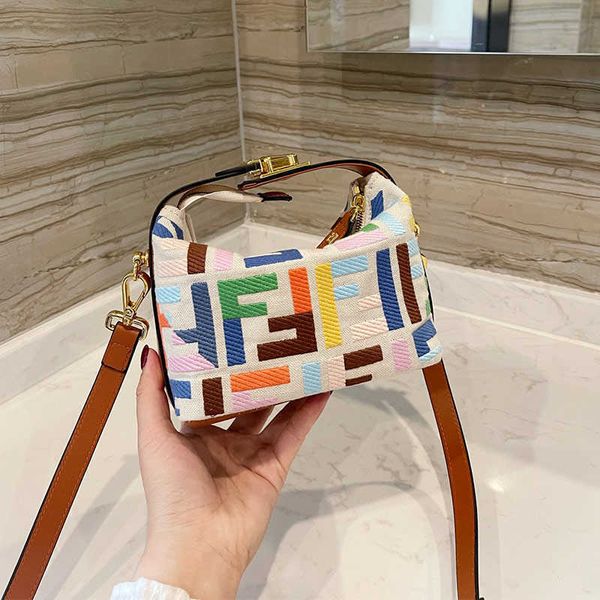 spring and summer new vintage colorful candy lunch box bag ff letter embroidery rainbow portable messenger hand handbag zly
spring and summer new vintage colorful candy lunch box bag ff letter embroidery rainbow portable messenger hand handbag zly