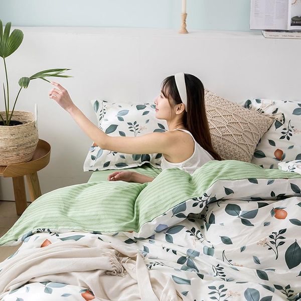 bedding sets set pure cotton cartoon of 4 pieces washing printing with a variety patterns king cal-king size
bedding sets set pure cotton cartoon of 4 pieces washing printing with a variety patterns king cal-king size